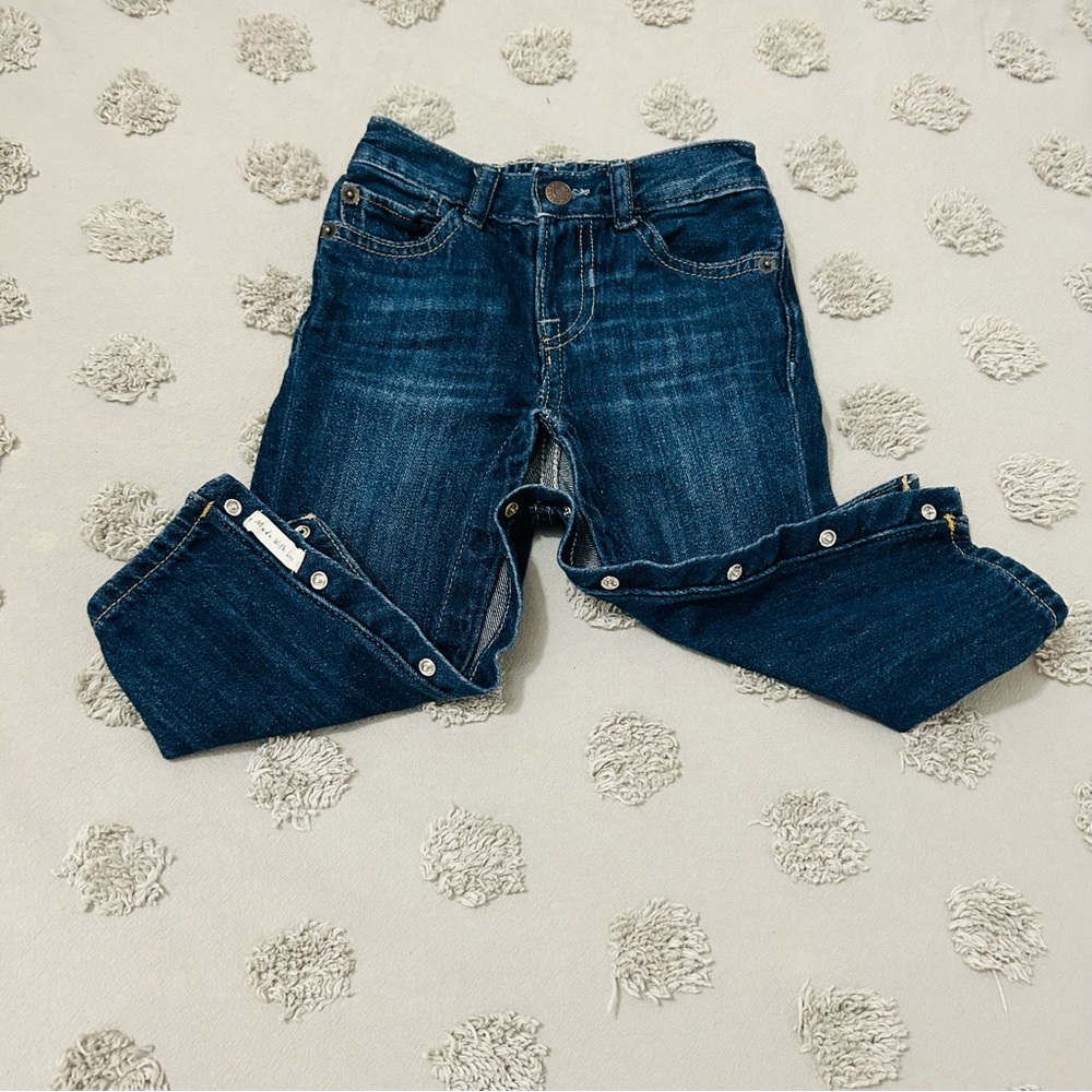 GAP Easy Slim Jeans (w/ snap buttons for easy diaper changes!)